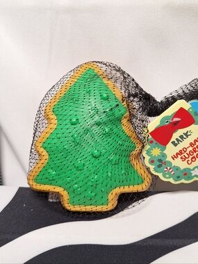 NWT Bark Super Chewer Hard Baked Sugrrr Cookie Dog Toy S